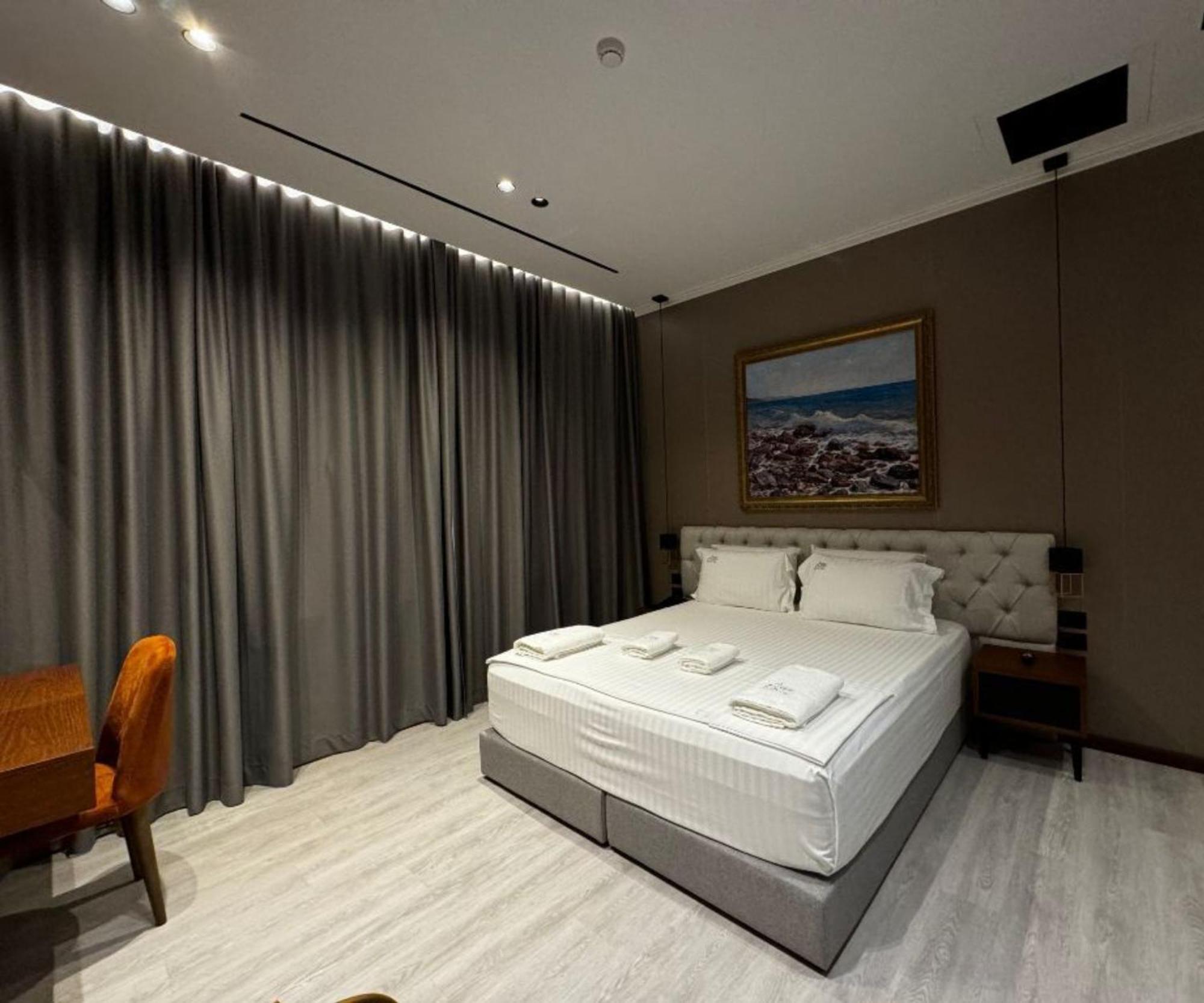 Area Hotel คซามิล ภายนอก รูปภาพ