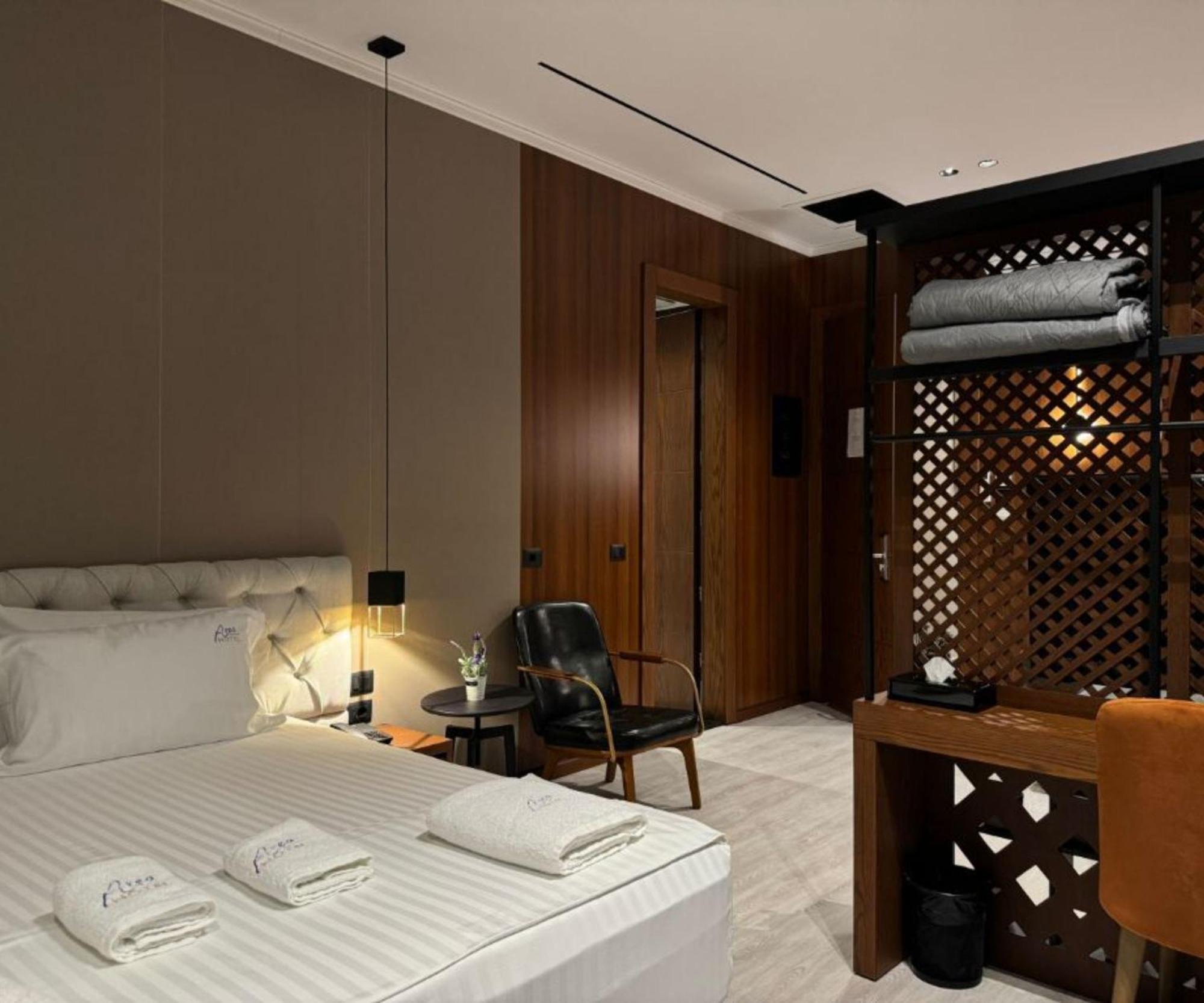 Area Hotel คซามิล ภายนอก รูปภาพ