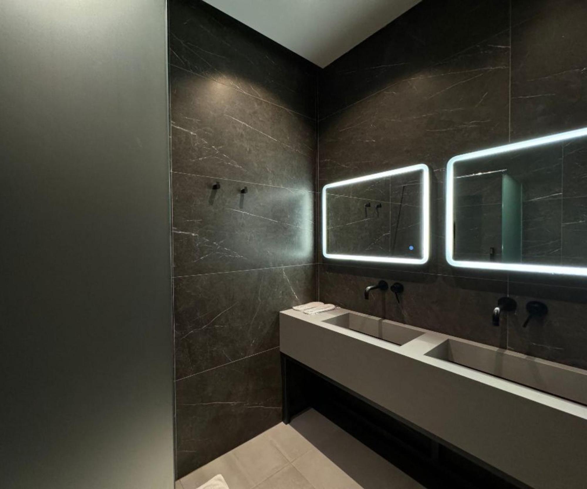 Area Hotel คซามิล ภายนอก รูปภาพ